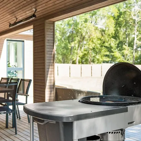 Anila - 80m From The Sea By Interhome