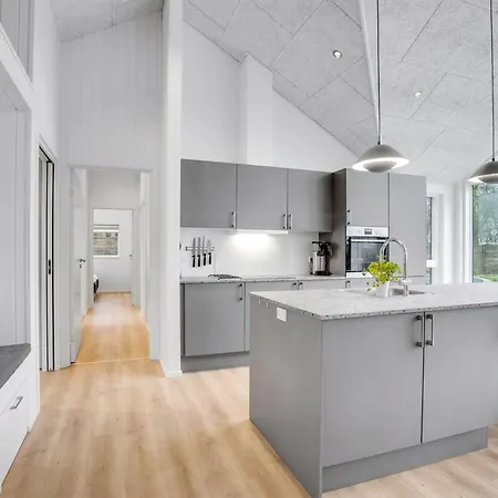 Dom wakacyjny Anila - 80m From The Sea By Interhome
